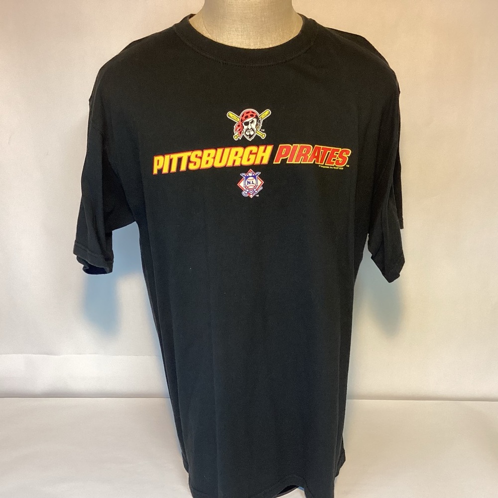Majestic Pittsburgh Pirates mens black t-shirt size XL